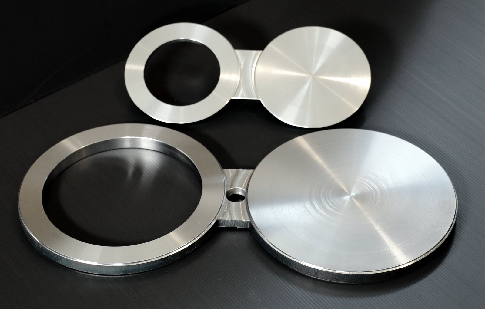 Spectacle blind flange figure 8 isolation India Petropipe